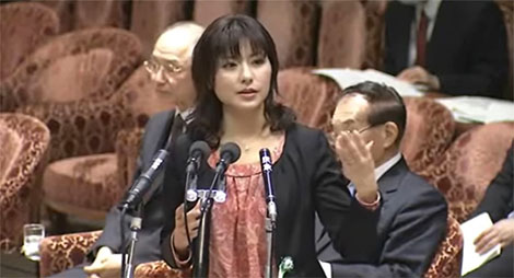 2012年3月2日 第180回通常国会でプレゼンテーションを行った弊社代表 小室淑恵